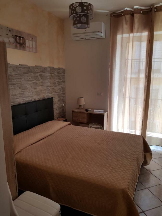 B&B Dimora Del Centro Скалеа Екстер'єр фото