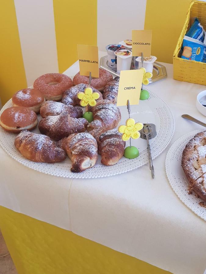 B&B Dimora Del Centro Скалеа Екстер'єр фото